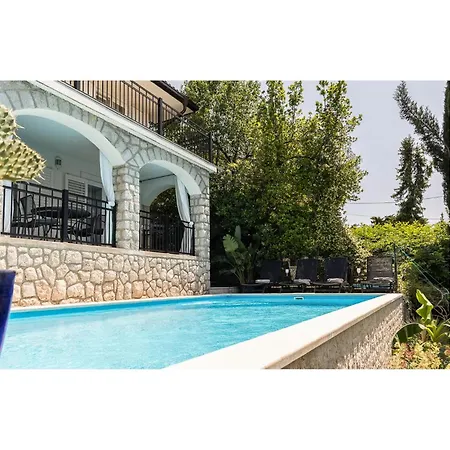 In With Wifi Σπίτι διακοπών *