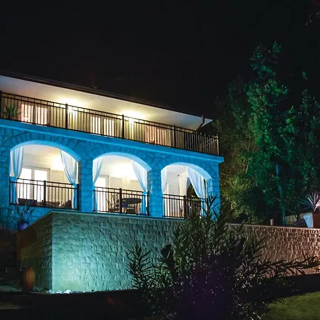 Holiday home In With Wifi *